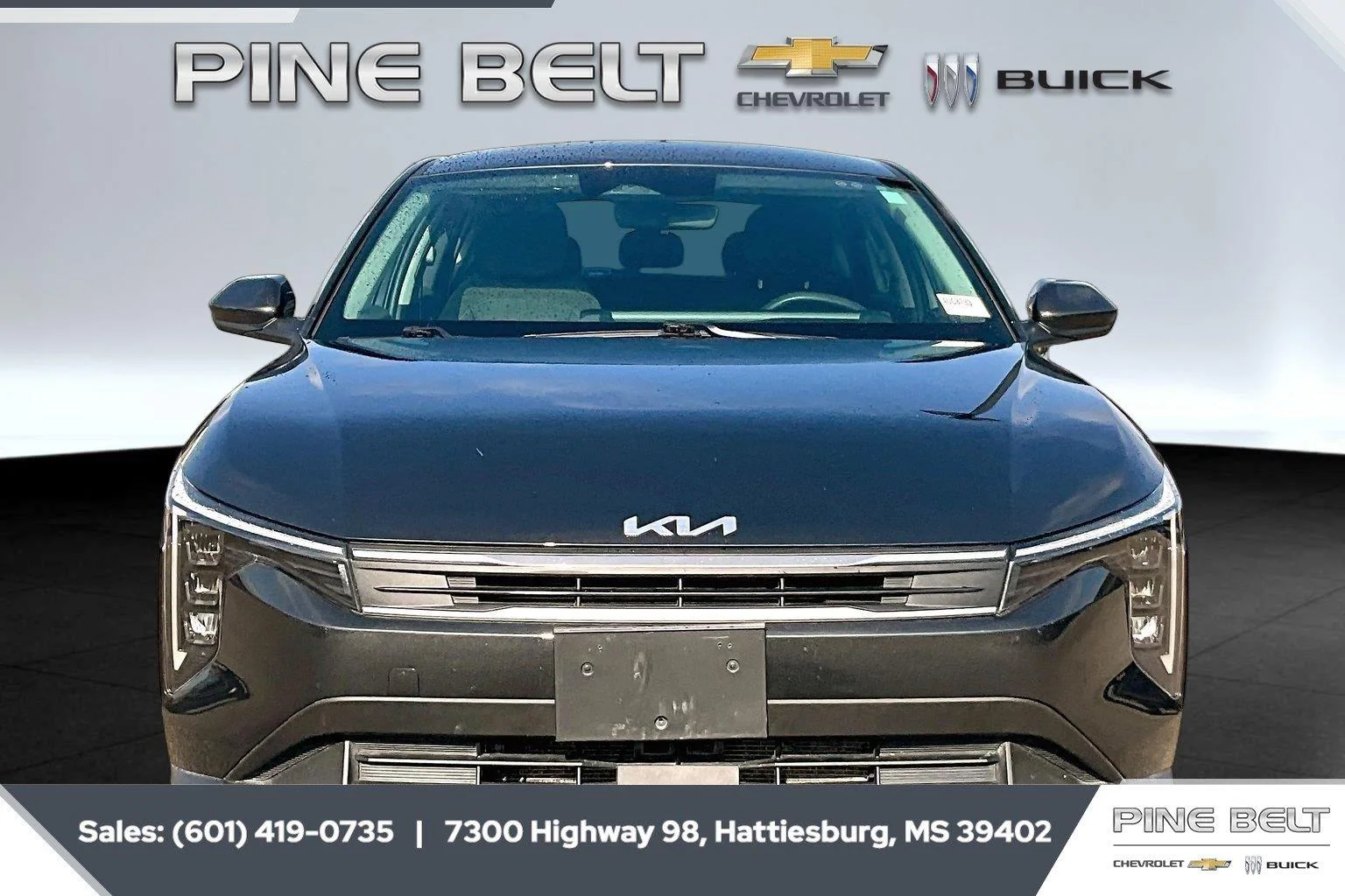 Used 2025 Interstellar Gray Kia LXS image 3