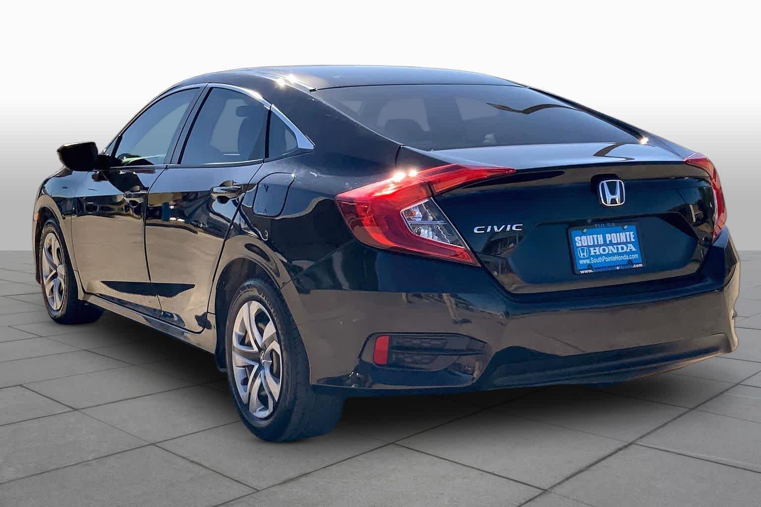Used 2018 Crystal Black Pearl Honda LX image 12