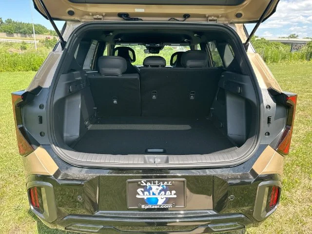New 2027 Terrain Brown / Black Roof Kia X-Line S image 28