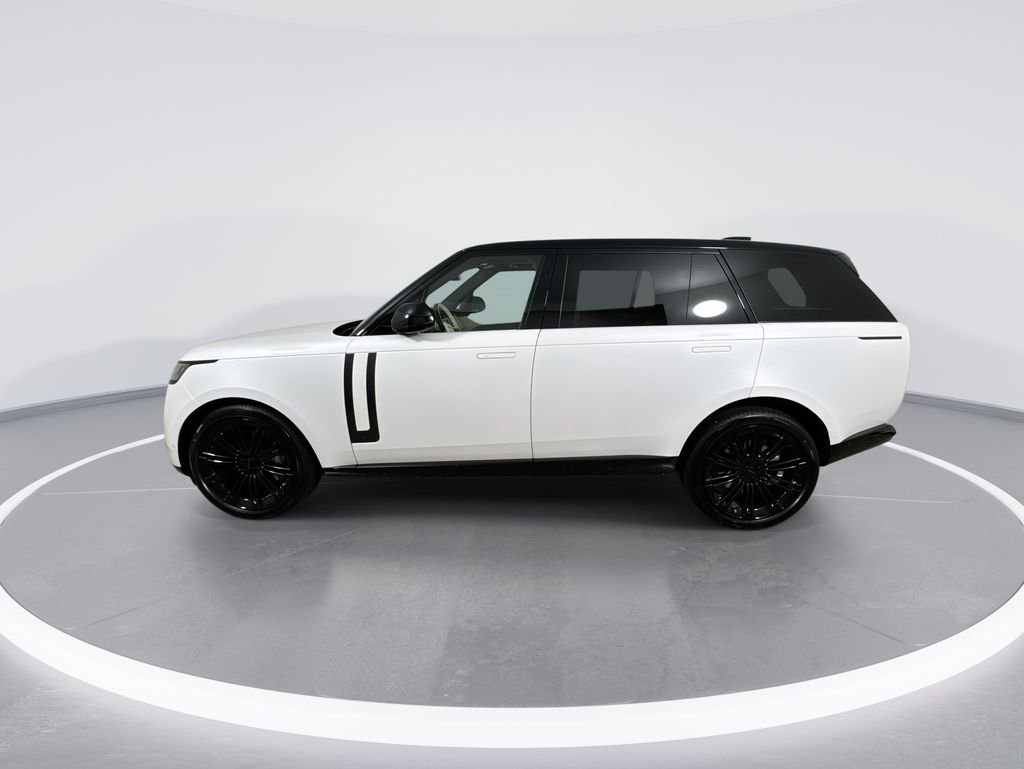 New 2026 OSTUNI PRL WHT Land Rover SE LWB image 5