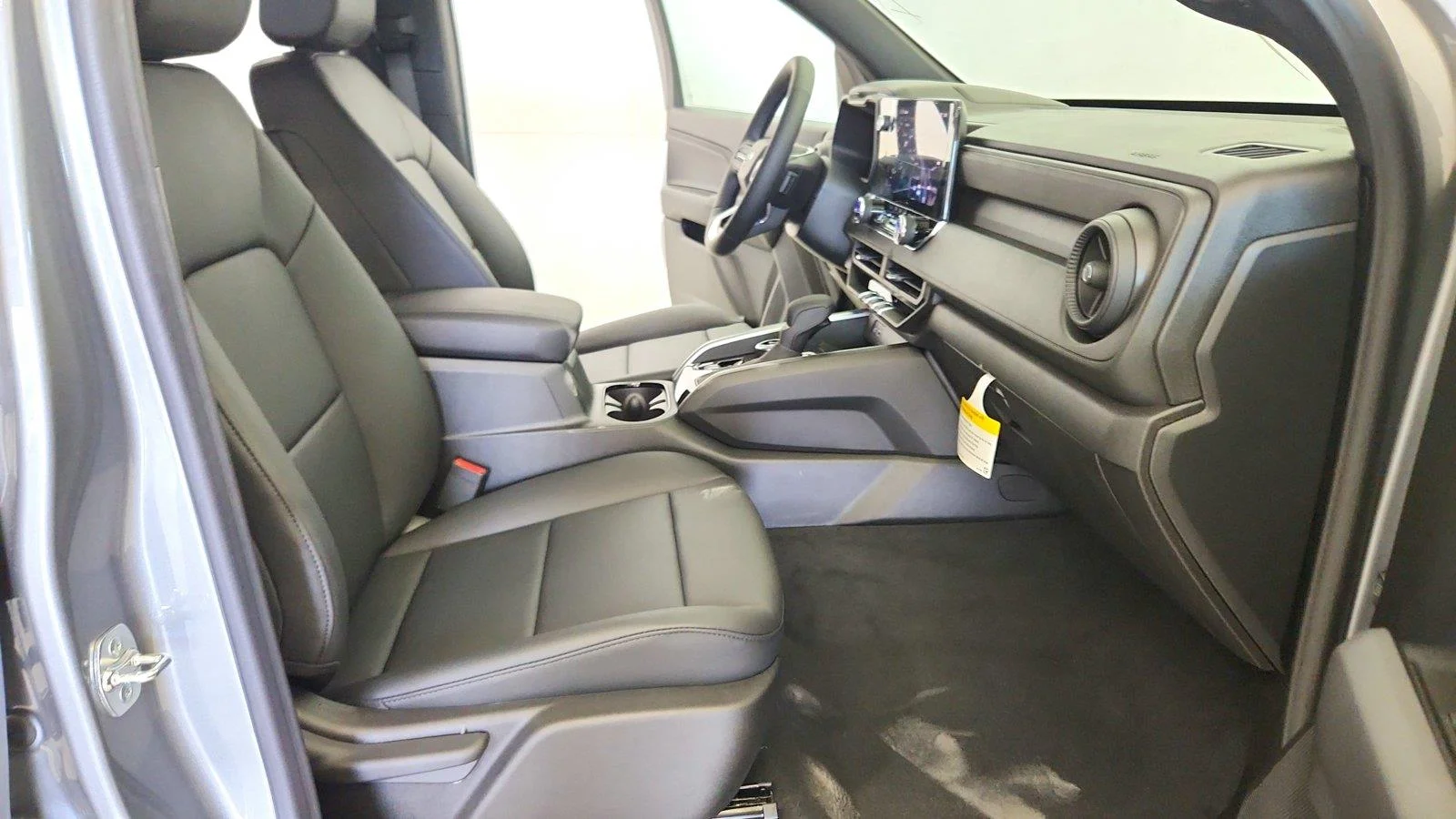 2026 Chevrolet Colorado Trail Boss - Photo 30