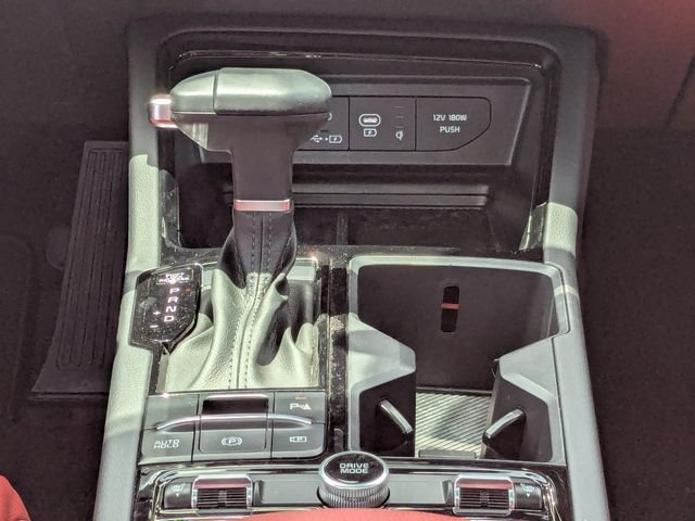 2025 Kia K5 GT-Line - Photo 16
