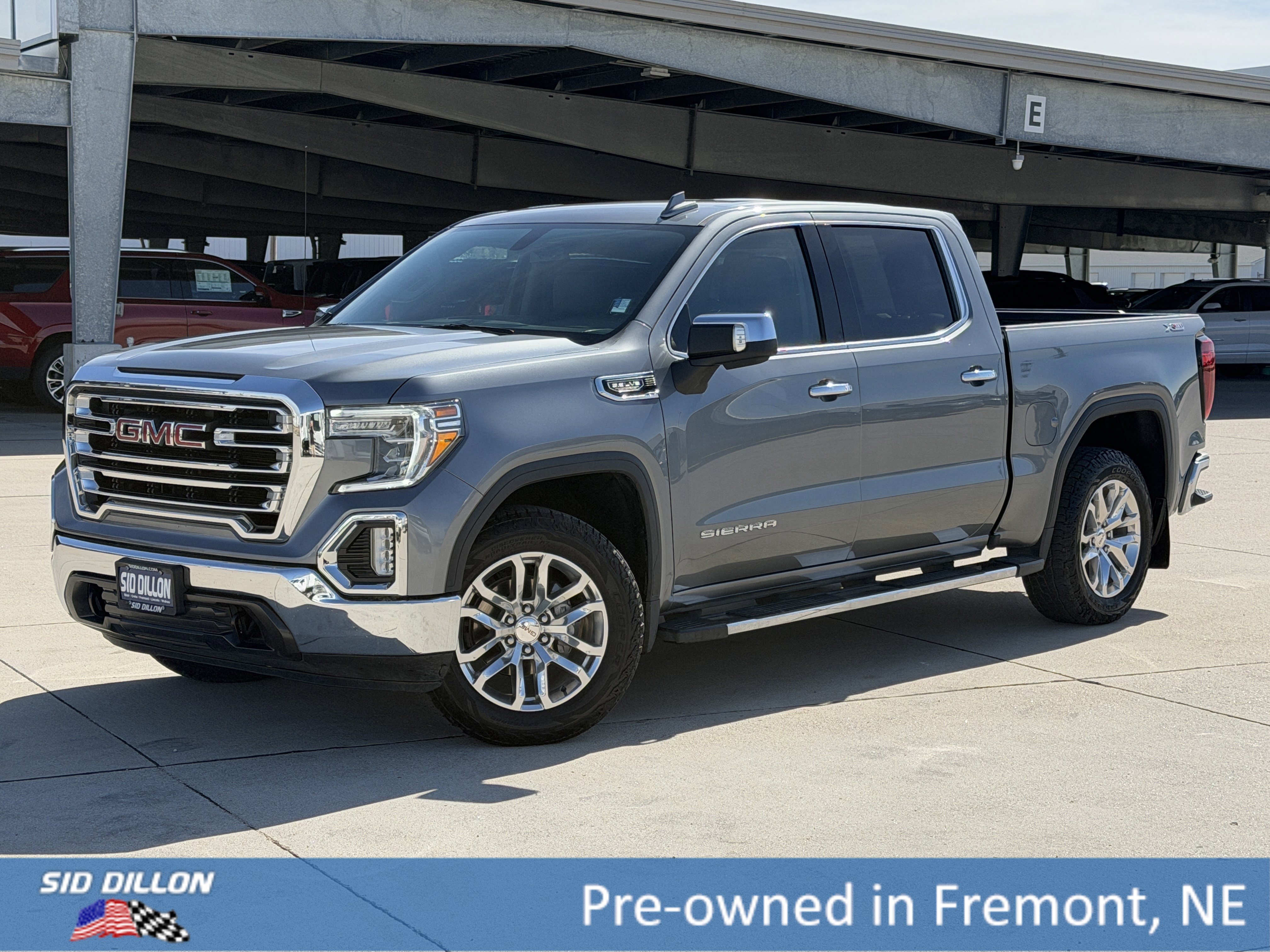 2021 GMC Sierra 4WD Crew Cab Short Box SLT's photo