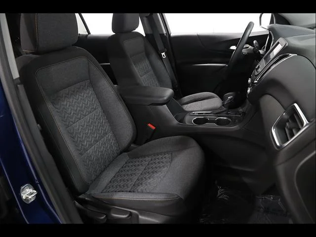2022 Chevrolet Equinox LT - Photo 17