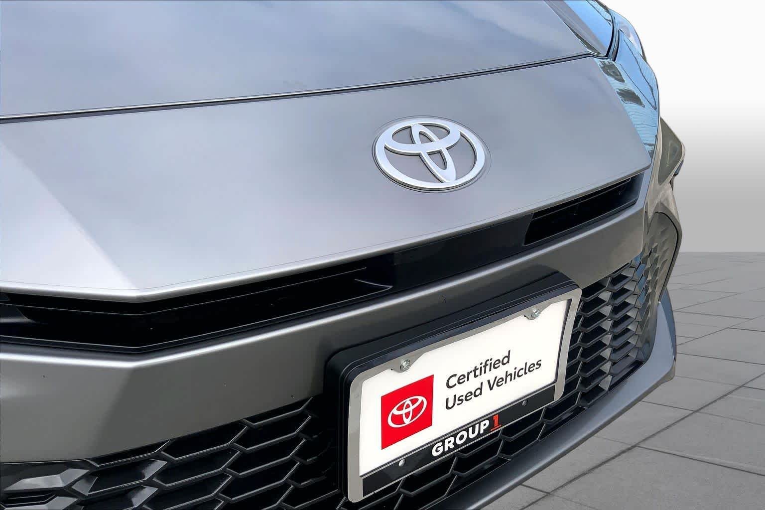 Used 2026 Heavy Metal Toyota SE image 29