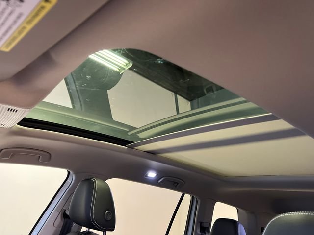 2026 Volkswagen Atlas SE w/Tech - Photo 21