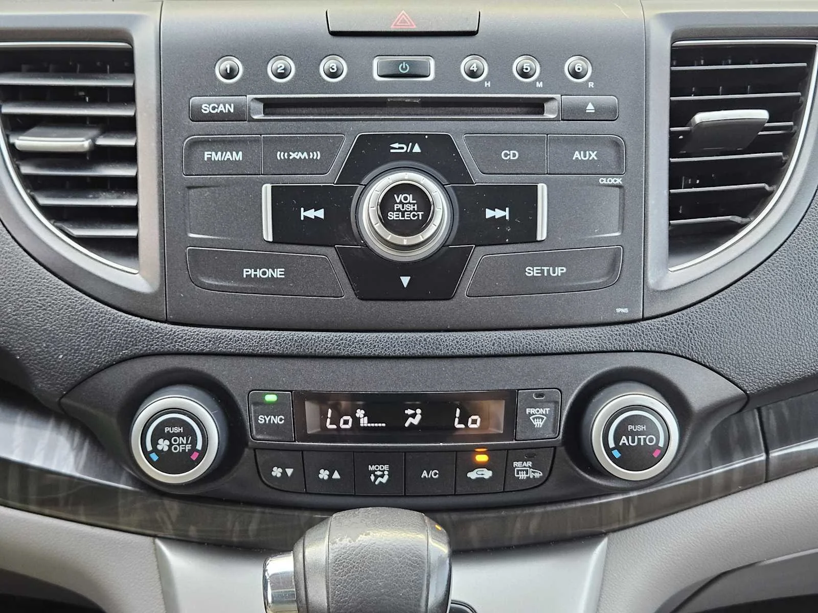 Used 2012 Alabaster Silver Metallic Honda EX-L image 16