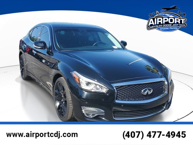 2015 INFINITI Q70 3.7