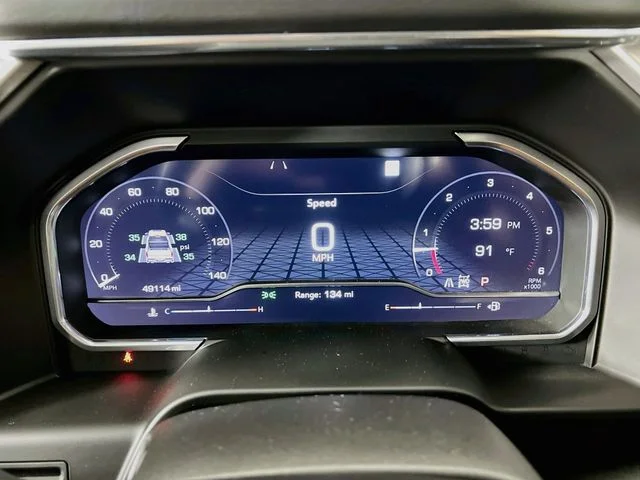 Used 2022 Silver GMC Denali image 14