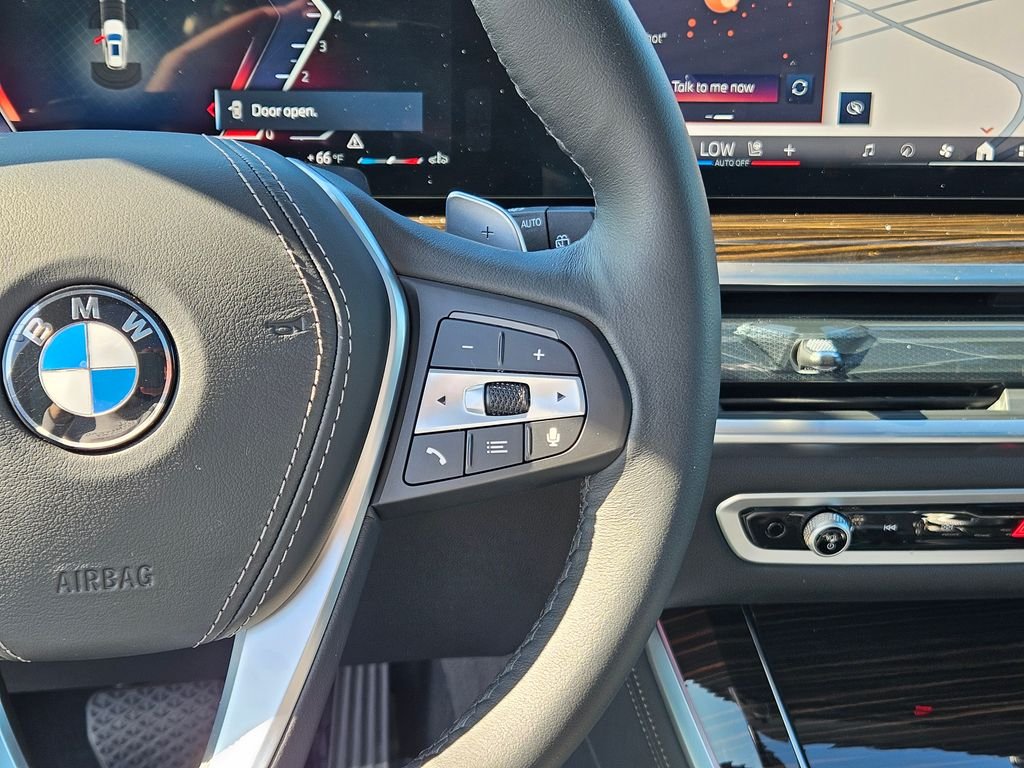 Certified Used 2026 Alpine White BMW xDrive40i image 28