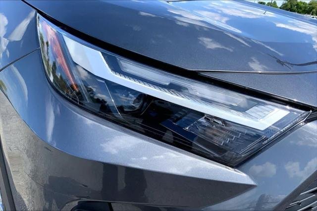 Certified Used 2024 MAGNETIC GRAY MET. Toyota  image 27