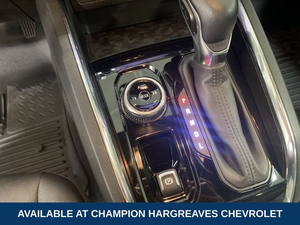 Used 2023 Sterling Metallic GMC Elevation image 21