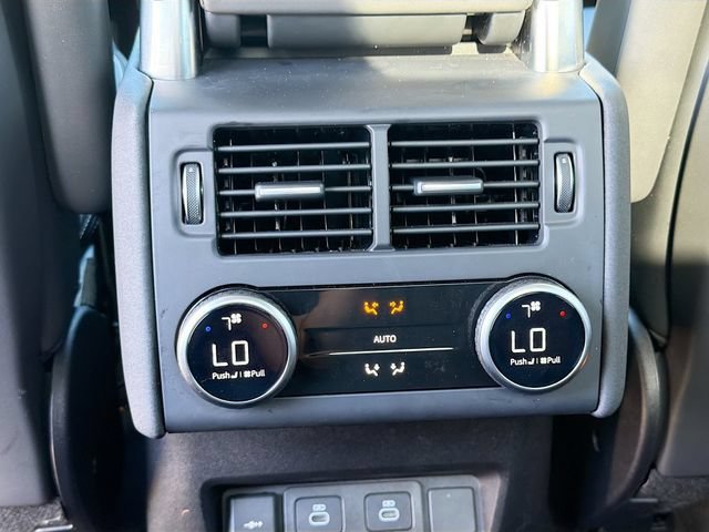 Used 2025 Santorini Black Metallic Land Rover Metropolitan Edition image 21