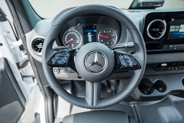 New 2026 Arctic White Mercedes-Benz Cargo 144 WB image 68