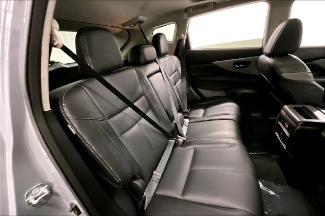 Used 2023 Boulder Gray Pearl Nissan SL image 25