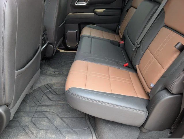 Used 2024 Sterling Gray Metallic Chevrolet High Country image 29