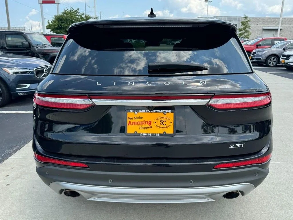 Used 2020 Infinite Black Lincoln Reserve image 4