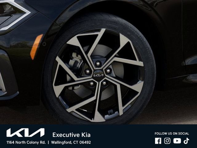 2025 Kia K5 EX - Photo 9