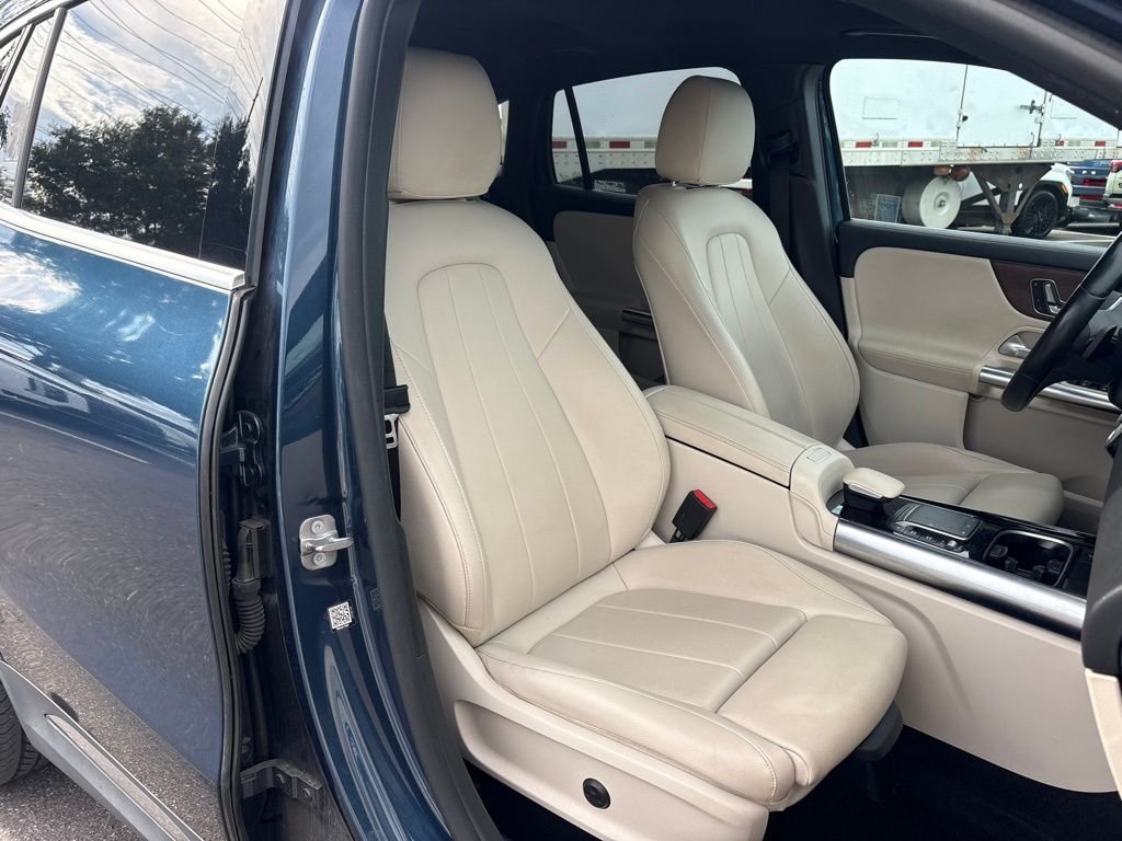 2023 Mercedes-Benz GLA Base - Photo 19
