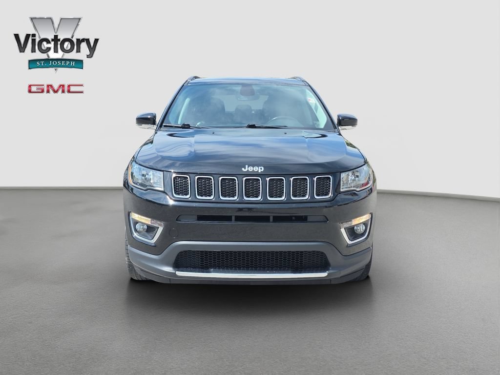 Used 2019 Jeep Compass Limited with VIN 3C4NJDCB6KT672450 for sale in Kansas City