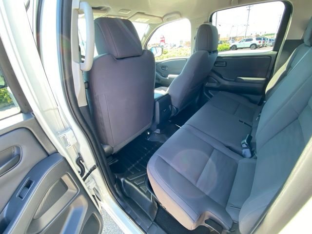 Used 2024 Glacier White Nissan S image 44