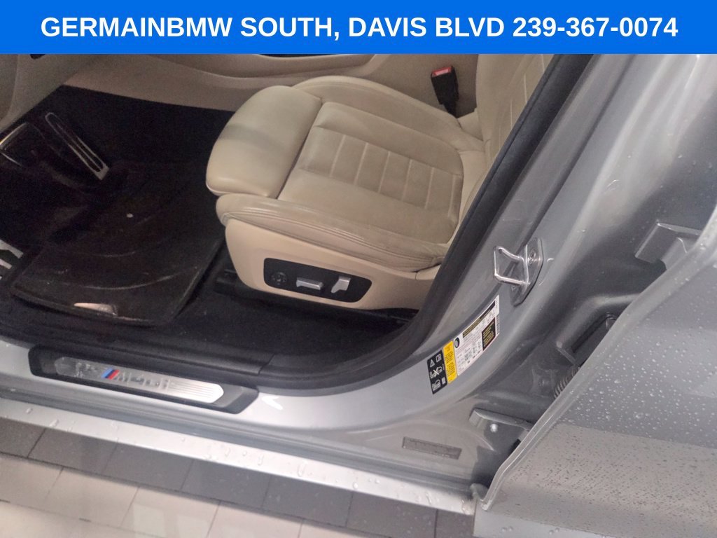 Used 2019 Glacier Silver Metallic BMW M40i image 38