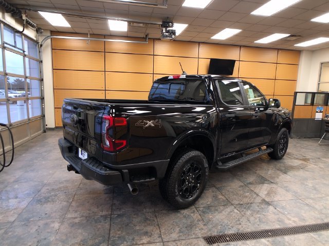 New 2026 Shadow Black Ford XLT image 7