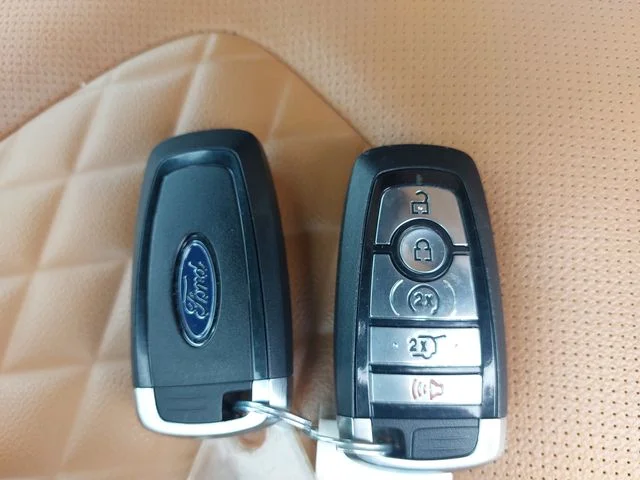 Used 2024 White Ford Titanium image 35