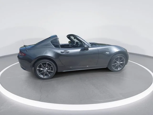 Used 2017  Mazda Grand Touring image 8