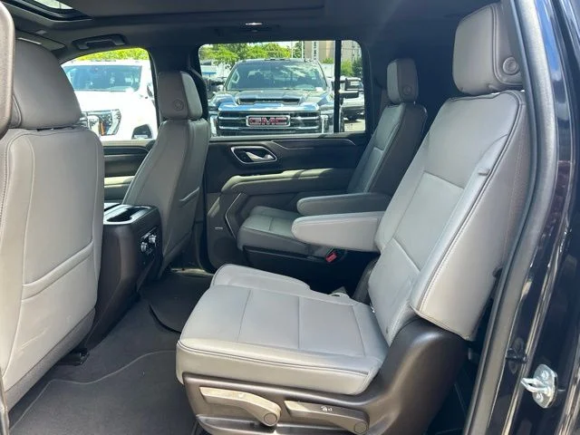 Used 2022 Blue GMC SLT image 11