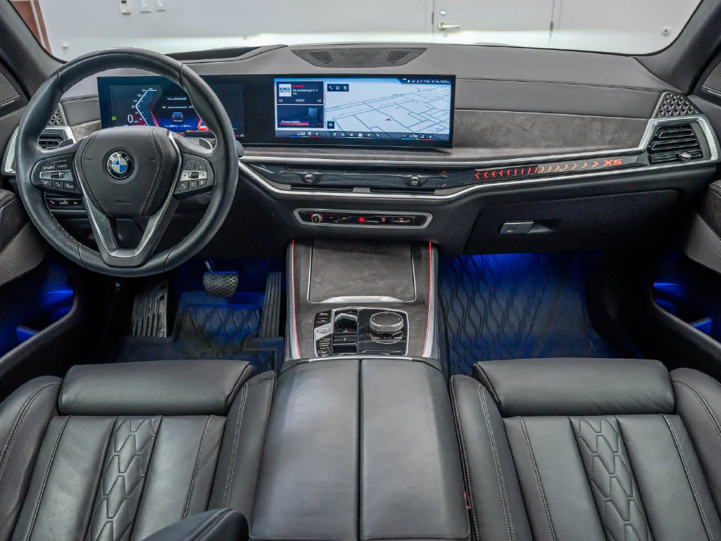 Used 2024 Black Sapphire Metallic BMW xDrive40i image 38