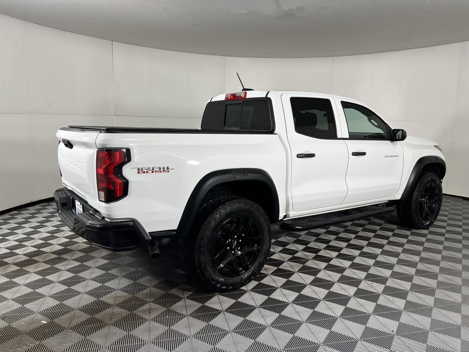 Used 2023 Summit White Chevrolet Trail Boss image 19