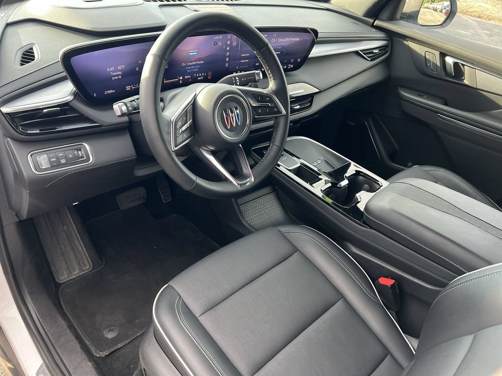 2025 Buick Enclave Preferred - Photo 10