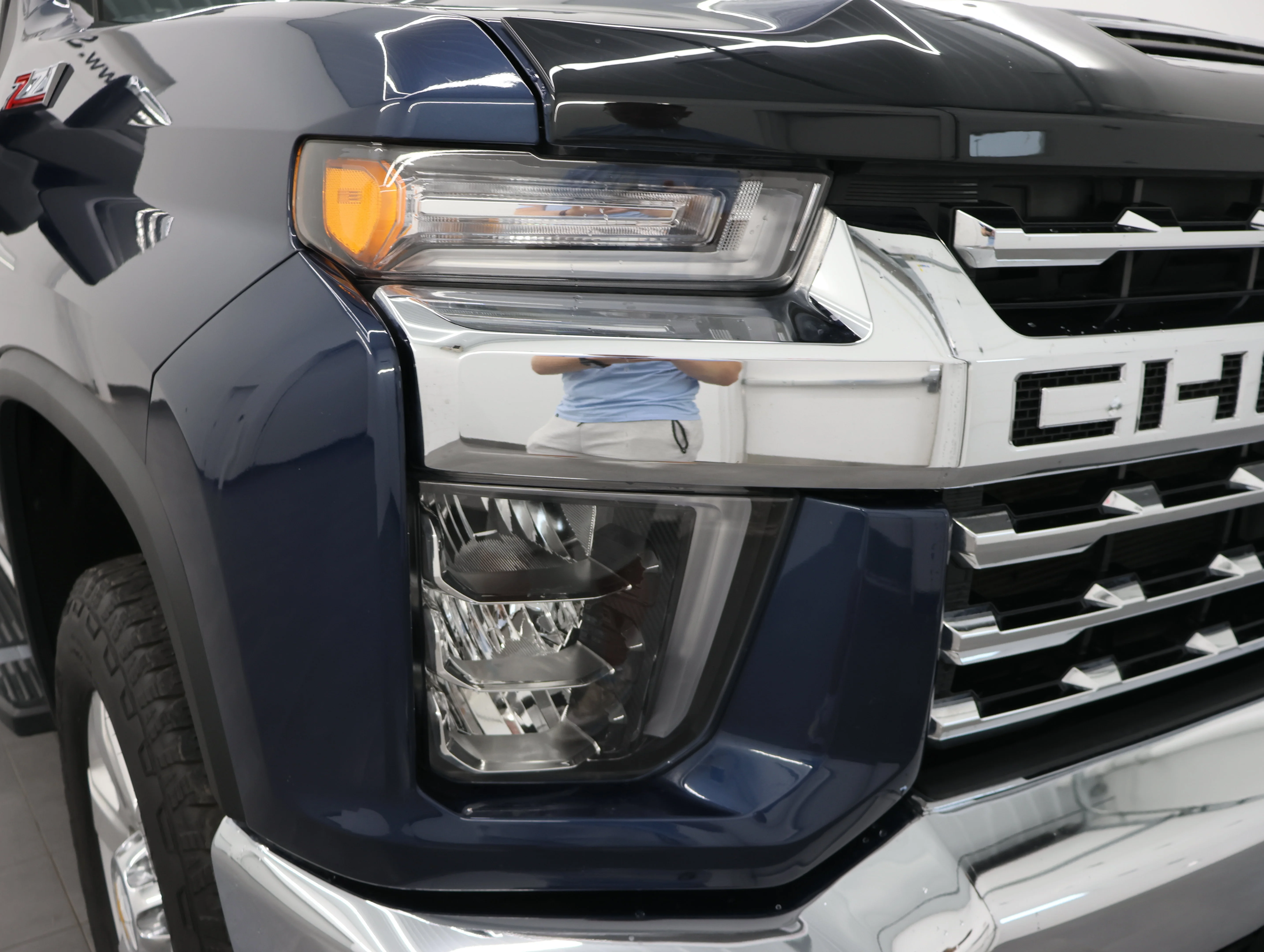 Used 2023 Northsky Blue Metallic Chevrolet LTZ image 24