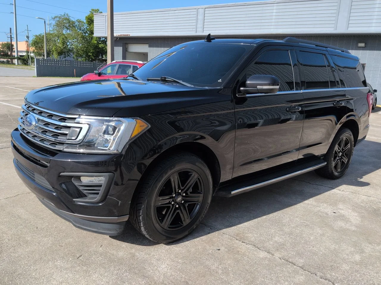 Used 2021 Black Metallic Ford XLT image 8