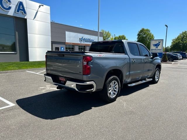 Used 2021 Gray Chevrolet LT image 7