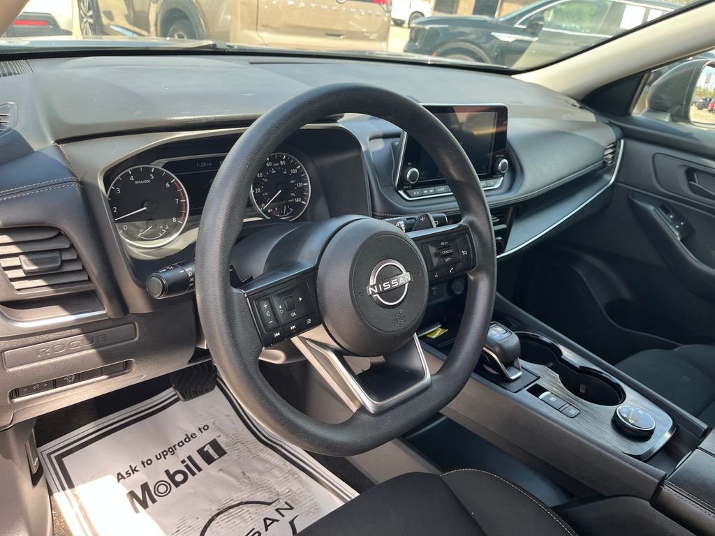 Used 2024 Gray Nissan S image 14