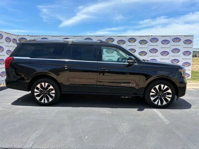 2025 Ford Expedition Platinum MAX 4x4's photo