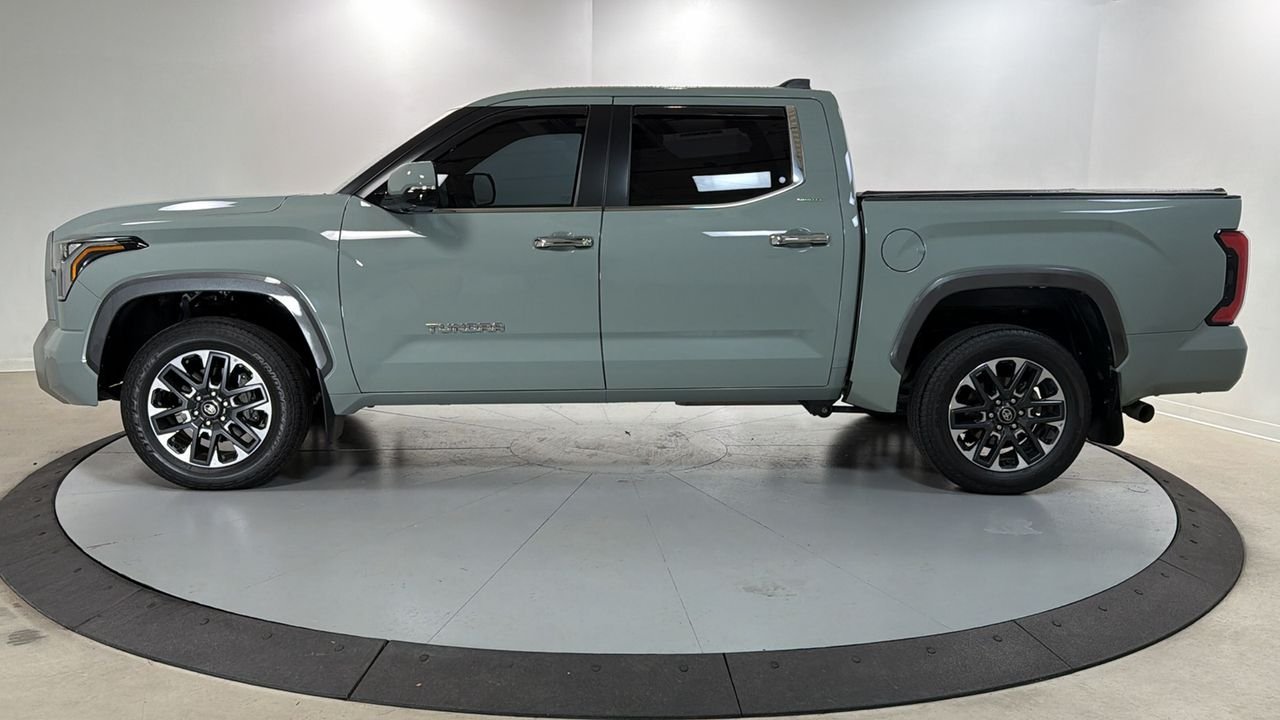 Certified Used 2025  Toyota Limited image 8