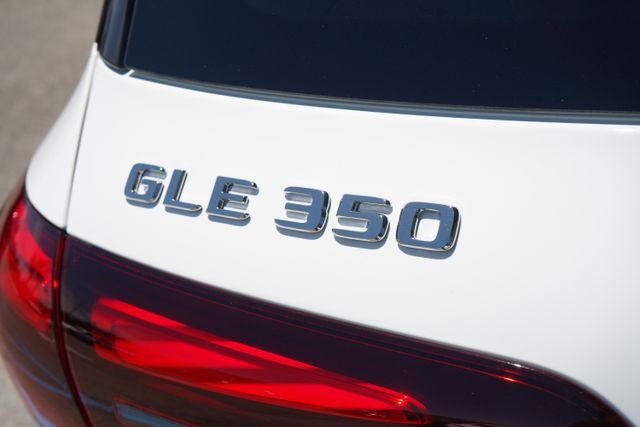 New 2026 Polar White Mercedes-Benz GLE 350 image 11