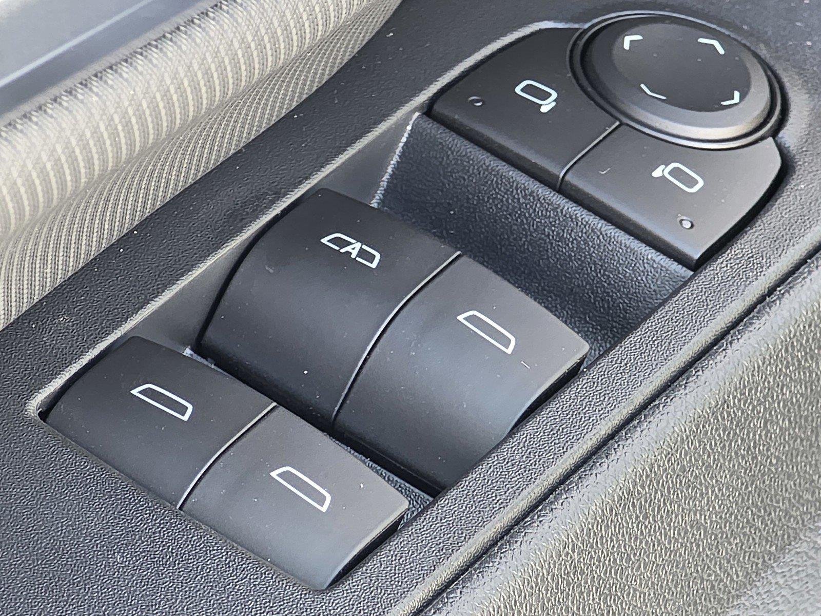 2026 Chevrolet Equinox EV 2LT - Photo 21