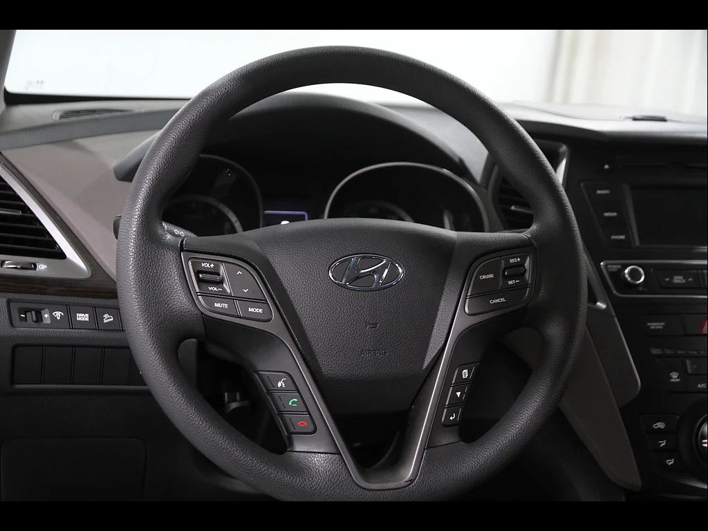 Used 2018 Twilight Black Hyundai 2.4L image 7