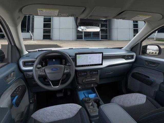 New 2026 Space White Metallic Ford XLT image 34