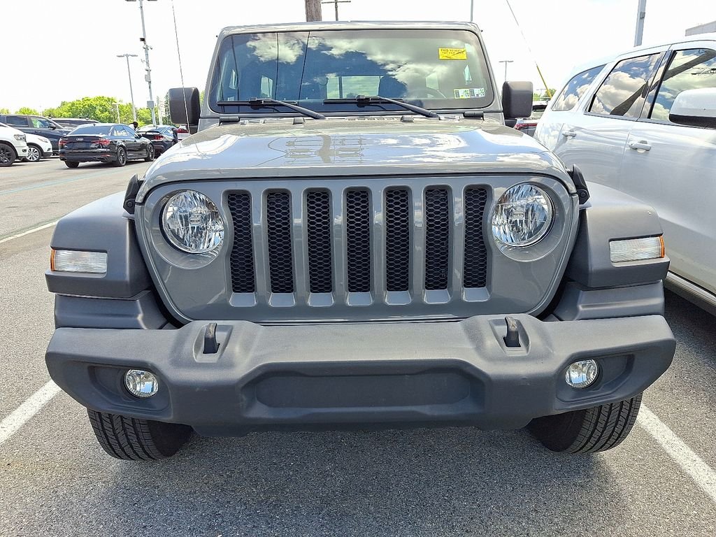 Used 2021 Gray Jeep Unlimited Sport image 2