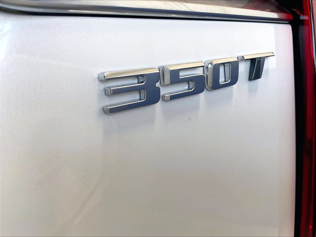 Used 2024 Crystal White Tricoat Cadillac Luxury image 30