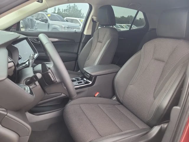 Used 2023  Buick Preferred image 20