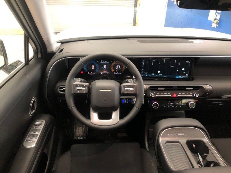 New 2026 White Hyundai SE AWD image 31
