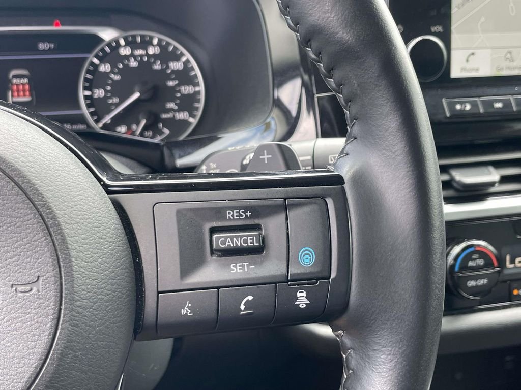 Used 2025 Black Nissan SL image 23