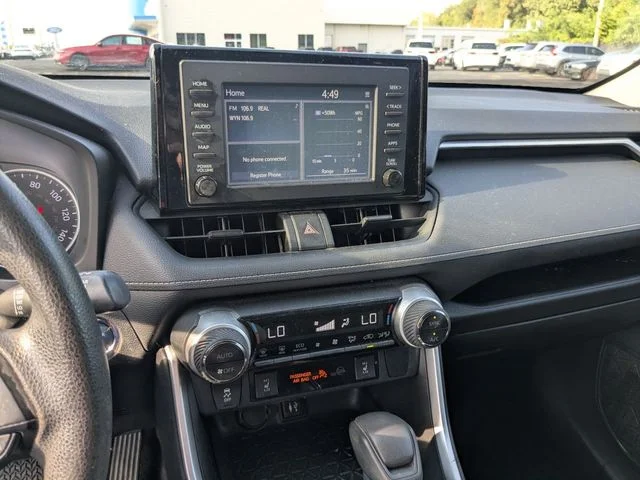Used 2019 Midnight Black Metallic Toyota XLE image 19