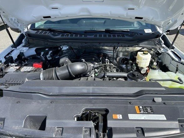 Used 2025 White Ford XL image 43